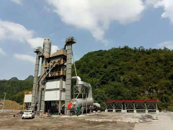 瀝青混凝土攪拌站